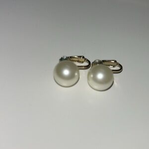 Pearl Clips